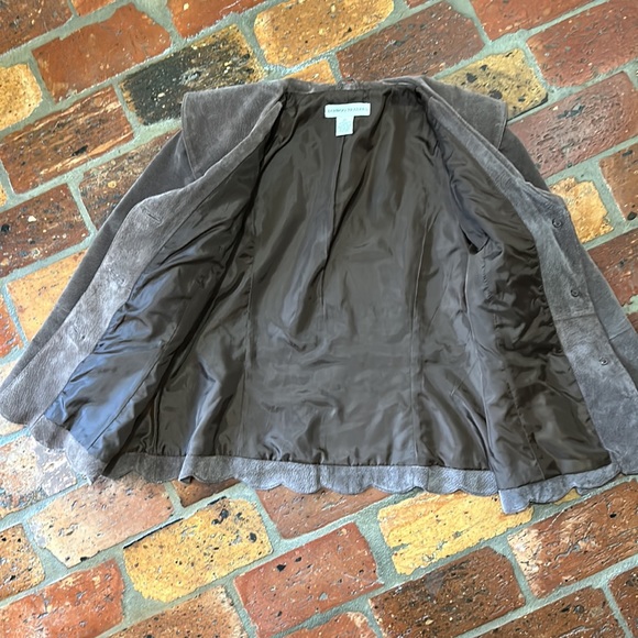 Bamboo Traders Leather Blazer with Scallop Edge details SizeXL - Picture 10 of 13